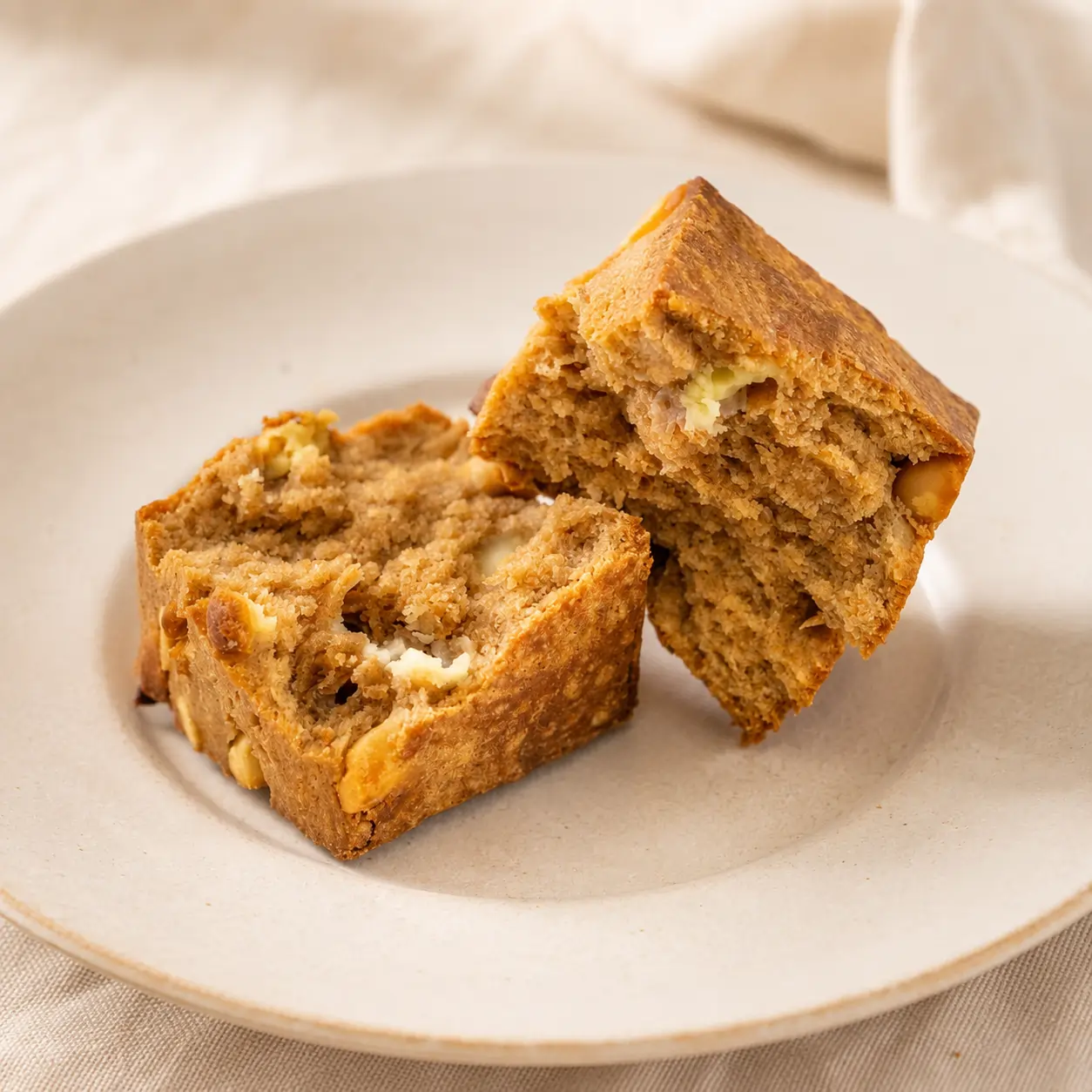 White Chocolate & Macadamia — inside